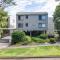 The Poplars, 1,36 Magnus St - Delightful unit with panoramic water views, pool, Linen, Aircon & Wifi