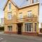 ++++ CENTRAL charmant 70m2 avec balcon, mer à 200 m et rue piétonne à 300 m ++++