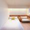Cat Tail Pocket Inn