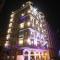Q Hotel