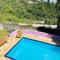 Chácara Aconchegante com Piscina e Salão de Festas - 恩布