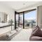 Elegant and Modern Apartments in Canary Wharf right next to Thames - London
