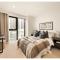 Elegant and Modern Apartments in Canary Wharf right next to Thames - London