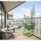 Elegant and Modern Apartments in Canary Wharf right next to Thames - London
