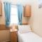Dog Friendly 3 Bedroom Static Caravan In Fritton - Belton
