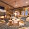 HUNURIJÄRVI RESORT*****