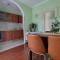 Apartment with direct Sea View, Free Parking and close to Beaches and Promenade - 洛夫兰