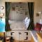 Private Shepherds hut with Castle view - Bottesford