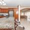 Luxe Comfort 8 Bedroom Villa with Private Pool & Entertainment