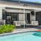 Entire Villa, North Miami Beach with pool on canal! - Майами