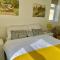 Golden Triangle Townhouse