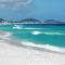 Flat 402 em Cabo Frio a 700m da praia - 卡波布里奥