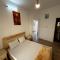 Chambre tout confort avec salle de bain intérieure privée - Clim & breakfast