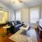 Urban 1BR Nurses Retreat Barnes & Childrens