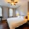 Urban 1BR Nurses Retreat Barnes & Childrens