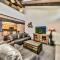 Lakeland Village 462 - Walk to Lake Rustic 2.5BR - ساوث ليك تاهو