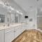 Newly renovated overlooking the Seacrest Village Pool and Beach access - Rosemary Beach