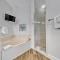 Newly renovated overlooking the Seacrest Village Pool and Beach access - Rosemary Beach