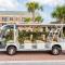 Newly renovated overlooking the Seacrest Village Pool and Beach access - Rosemary Beach
