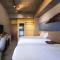 Deep Blue 23 B&B