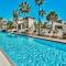 50 yards to the Seacrest lagoon Pool, Walking distance to the beach! - روزماري بيتش