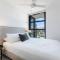 City Bloom - A Cosy Haven in Melbournes Epicentre