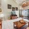 Hale Mahina B402- Updated & spacious top floor beachfront condo - Kahana