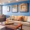 Hale Mahina B402- Updated & spacious top floor beachfront condo - Kahana