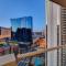 Signature 2Br3Ba F1 View Balcony Ste 21-701 and 03 - لاس فيغاس