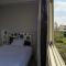 golf pyramids view apartment - 开罗