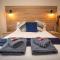Treetop View Cosy Getaway in Eastbourne, Free Parking, Short and Long stays, - Eastbourne