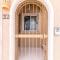 Easy access to South Palmilla beach