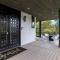 Top of The Hill Luxury Clarendon 4-BR Homestay