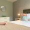 Beautiful West End Flat with Private Parking - Глазго