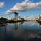 Glasgow Green Getaway with Free Parking