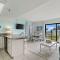 Ocean Front Suite! Sunglow Resort 101 by Brightwild