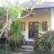 Beten Enjung Home Stay&waroeng