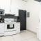 Premium 2BD Loft DT Heated Parking Rooftop Patio BBQ Gym Coffee - Winnipeg