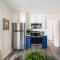 Southern Charm l 5BR l Sleeps 14 l A Location