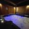 Updated stay Cozy with Hot Tub (2023 Model) - Amarillo