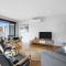 Spacious Coastal Living Central Torquay