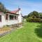 Sunset Cottage By The Bay Pet Friendly