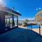 Peaceful house with great ocean & mountain view