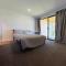3 bedroom Apartment at Kingston