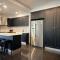 City Retreat for 8 with Spacious Rooms