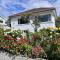 SandyBay Garden Hideaway