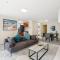 Spacious&Cozy 2 bedroom City Point Melbourne Apt