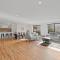 Beautiful Golden Point Home - Style&Sophistication