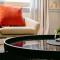 Historic & Designer Loft Style Apt+Parking Pool - ملبورن