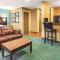 La Quinta by Wyndham San Francisco Airport West Millbrae FREE AIRPORT SHUTTLE